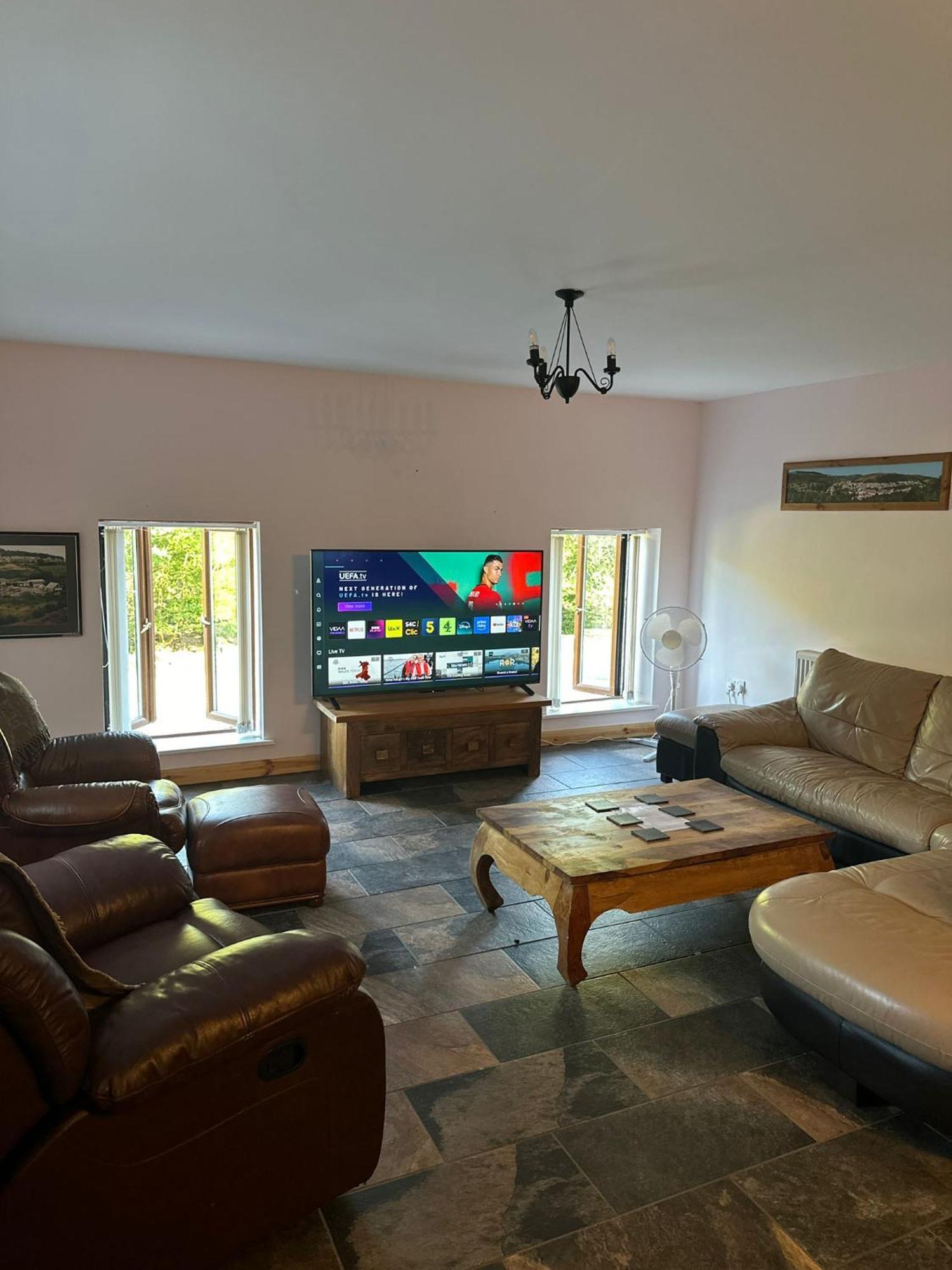 The Falcon Retreat 2*